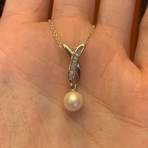 Vantel Pearls necklace